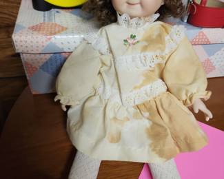 Eae googly eyed bisque