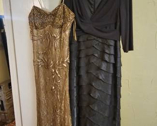 Womens clothes size 10-12