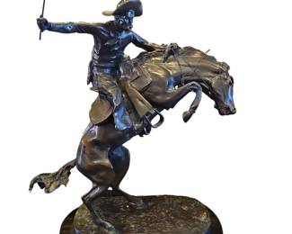 Remington Bronco Buster in mint condition, very heavy 