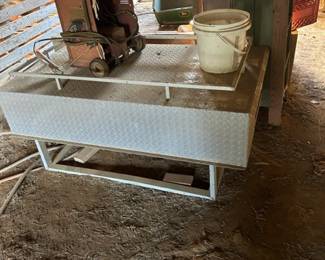 Custom-built dog box for Polaris Ranger