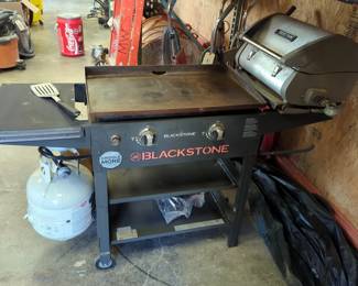 Intertek Flat Top Propane Grill, 36" x 58" x 22", With Propane Tank And Perfect Flame Tailgating Propane Grill