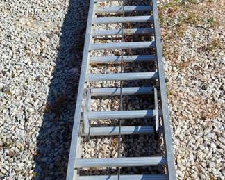 Werner Aluminum 32' Extension Ladder