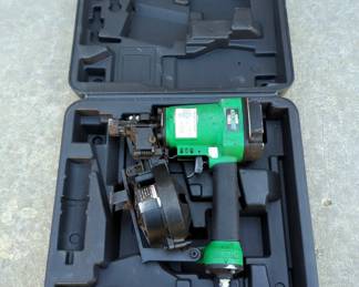 Porter Cable Pneumatic 15 Ga. Angled Finish Nailer, Model DA250C, And Genuine Interchange Tools Pneumatic Coil Roofing Nailer, Both In Hard Sided Carry Case