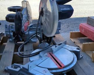 Ryobi Miter Saw, Model TS1344L, Powers On