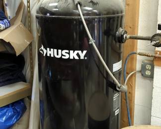 Husky 60 Gallon Air Compressor With 155 PSI
