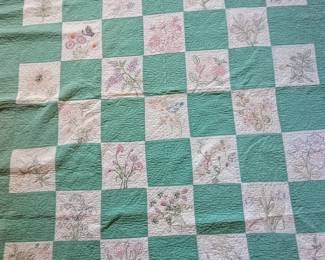 Vintage flower embroidered quilt
