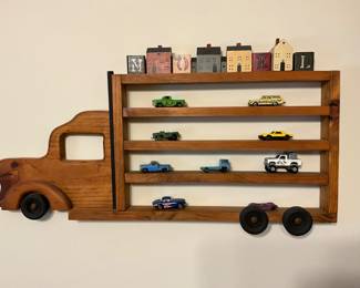 Decor shelf in bedroom 