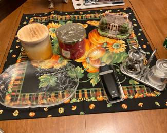 Miscellaneous in kitchen 