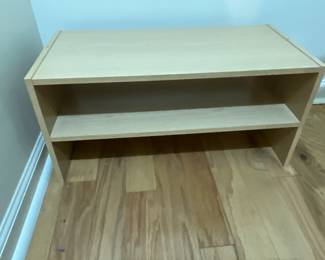 Closet - shoe holder