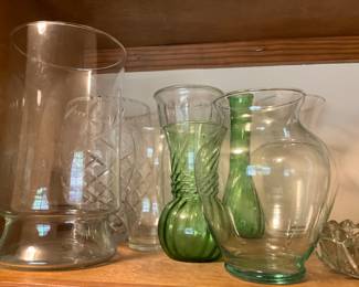 Laundry room - Flower vases