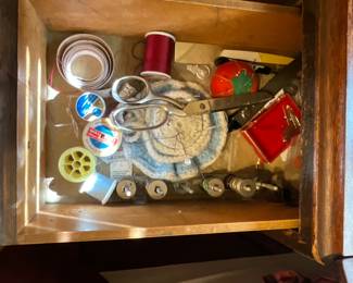 Vintage Singer Sewing Machine - drawer contents