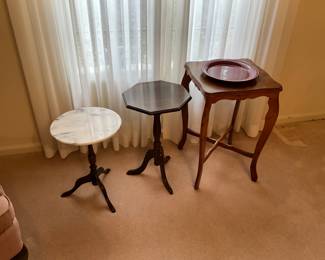 3 Additional tables (small) in living room 