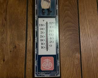 Thermometer in garage