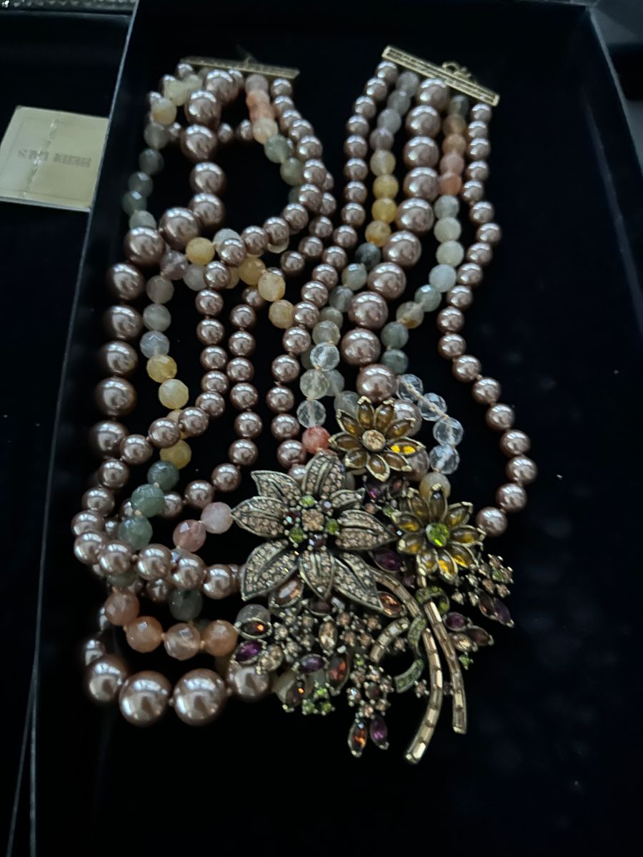 The estate Sale Ladies will be in College Park starts on 11/3/2023