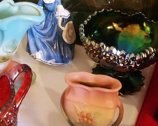 Hull - Royal Doulton ladies