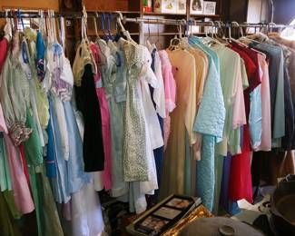 Children's Clothes & Lingerie