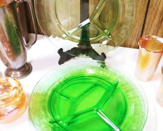 Vaseline Divided Glass Plate