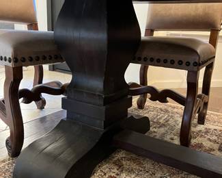 Stunning Dining Room Double Pedestal Table w 8 Chairs 43 1/2" x 108"