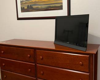 6-Drawer Dresser, Highboy, Nightstand, Art, VIZIO 26" TV, RCA Antenna