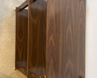 $36 Small rolling shelf 30x15x28
