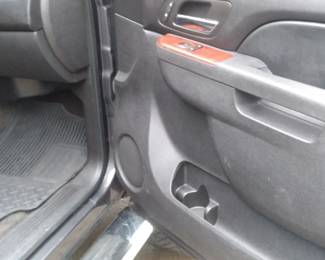 2010 LTZ Silverado Z71 Rocky Ridge package, V8. 6.2 liter. K1500. brand new engine, new tires, Major speed alignment & tire shocks done. Dark grey. black leather interior. 166600 miles approx. Z71 package has Heavy duty rear axel, premium stereo system, 6"lift, towing package, moon roof, sliding back window, real full size spare tire. Tool box. Silent bids only. Come inspect the vehicle during the estate sale. Bids closes Monday Noon. 