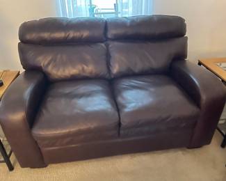 $500 Brown leather love seat excellent condition 62x39x20 (seat) 38 (back)
