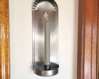 Hanging candle holders