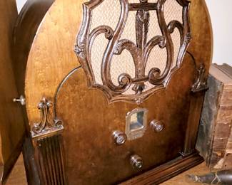 Antique Cathedral radio