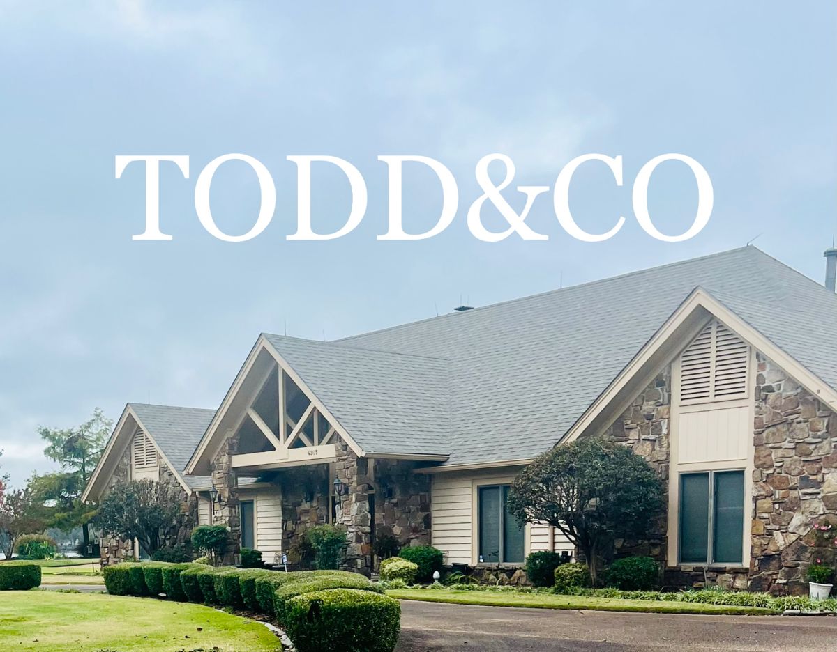 Sprawling 90s style Ranch on the water in Lakeland.  AMAZING SALE!