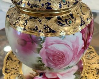 Gorgeous large Antique Nippon Moriage Cracker Biscuit Jar HP Roses and hard to find under-plate 