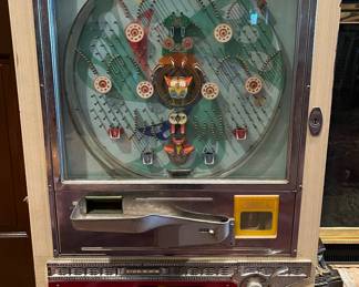 Pachinko pinball machine
True Japanese antique playable Okumura Pachinko machine 
Those who know can appreciate it
Used item in excellent condition