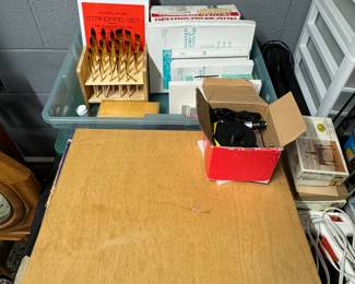 Art painting, supplies and easel