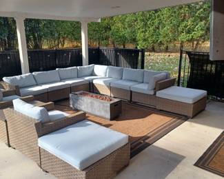 Indoor/Outdoor Patio Furniture Set