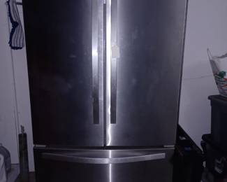 Whirlpool rFench Door Refrigerator