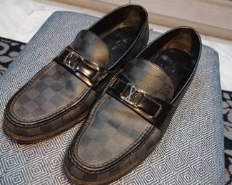 Louis Vuitton Men's Major Loafer 