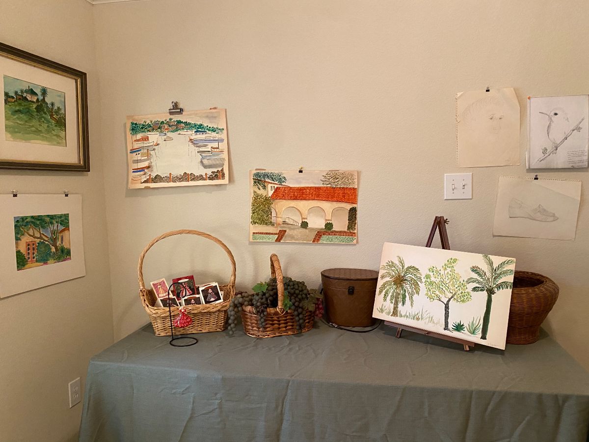 Favorite Aunt’s Estate Sale in Rockwall, TX starts on 11/2/2023