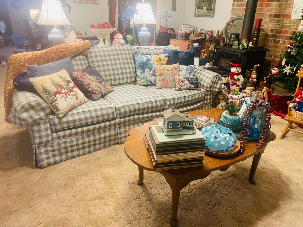Hinton Estate Sale in Texarkana, AR starts on 11/3/2023