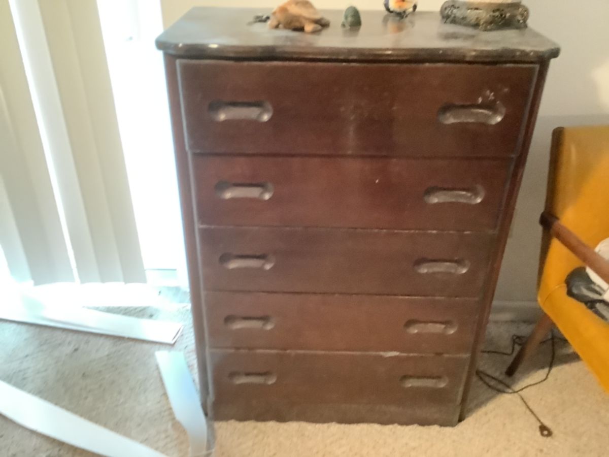 Hilltop Estate Sale in Livingston with Artwork... starts on 11/4/2023