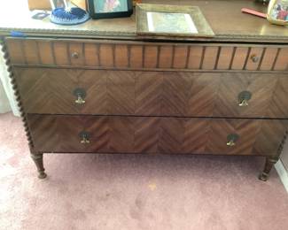 Vintage dresser