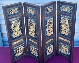 William Cheng Handicraft Small Room Divider
