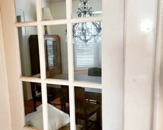 Old doors and glass door knobs to be sold