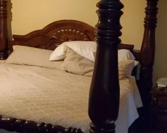 four poster king bed