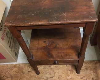 Top of the primitive pine measurements a few photos away