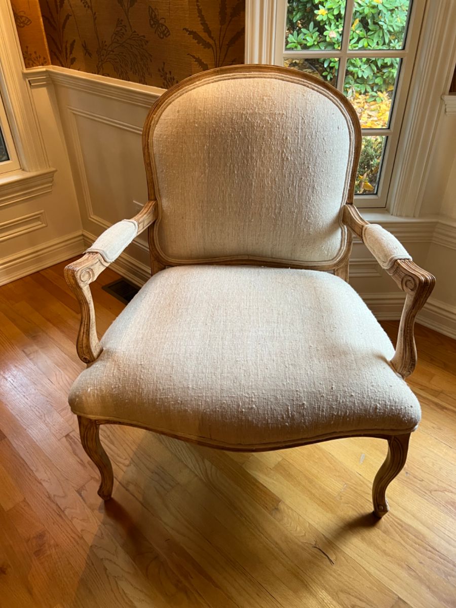 Estate Sale in Summit Everything Must Go! starts on 11/2/2023