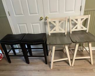 4 Barstools