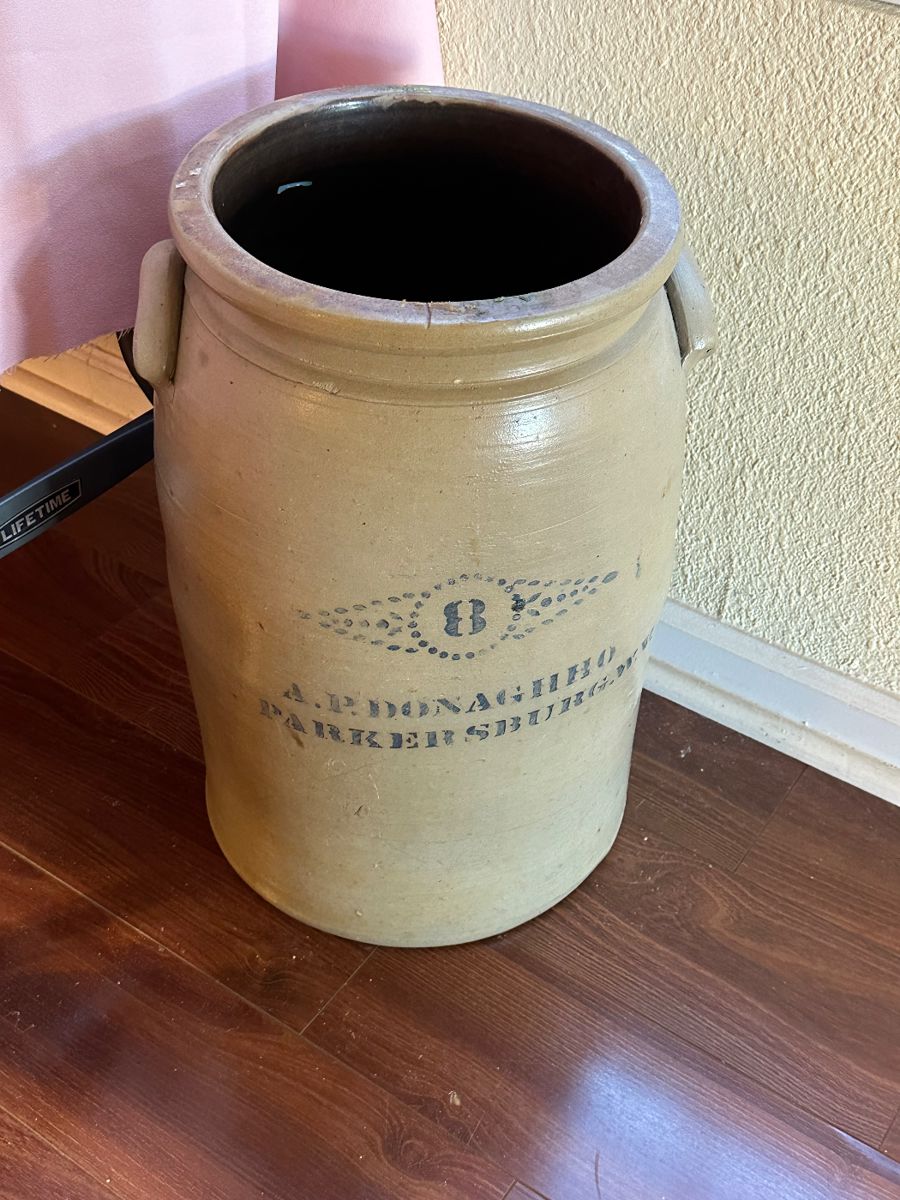 Estate/Downsizing Sale Waxhaw NC by Treasure... starts on 11/3/2023