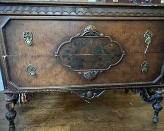 Two-drawer chest