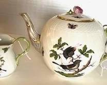 Herend creamer and teapot