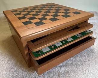 Gameboards chest