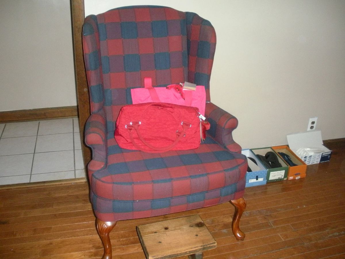 Naugatuck CT Estate Sale starts on 11/4/2023